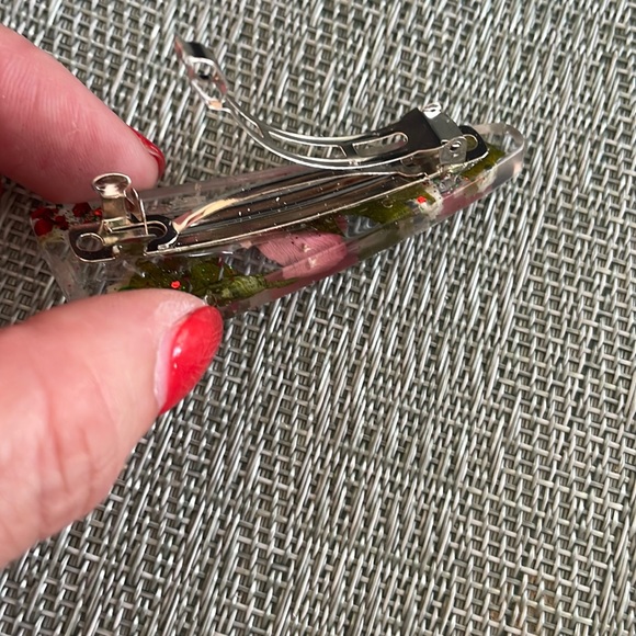 XMAS Handmade Pressed Flower Holiday Vibes French Hair Clip Triangle Shape - Picture 7 of 8